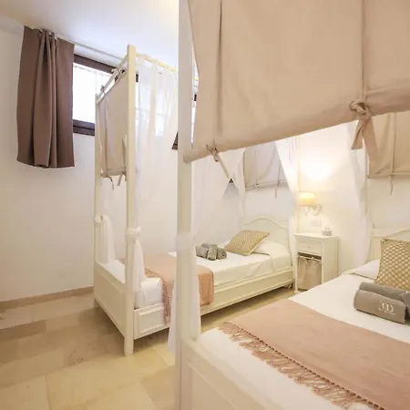 Trulli Ericla Con Campo Da Tennis Villa *