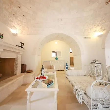 Villa Trulli Ericla Con Campo Da Tennis