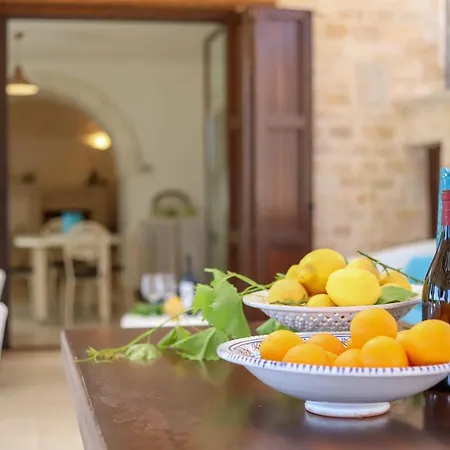 Villa Trulli Ericla Con Campo Da Tennis