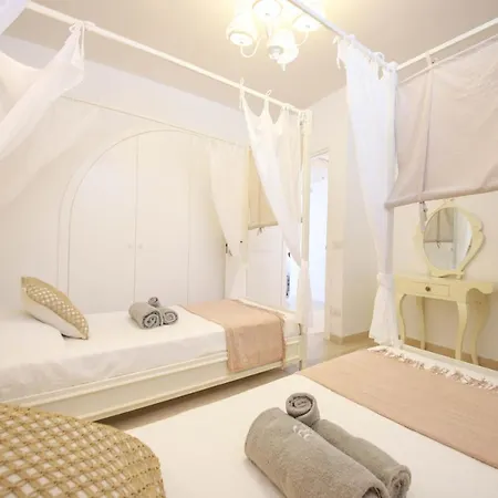 Trulli Ericla Con Campo Da Tennis Castellana Grotte